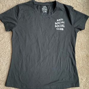 Anti Social Social Club tshirt in black size L